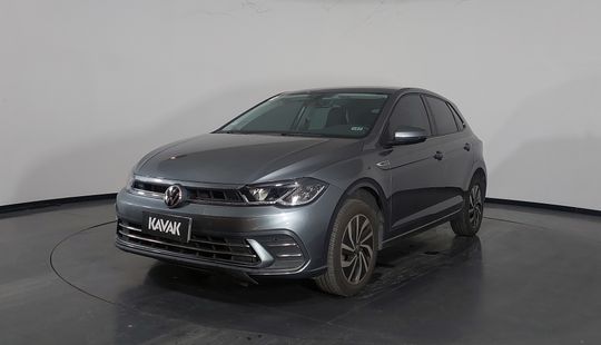 Volkswagen • Polo
