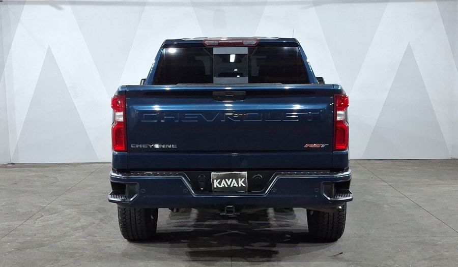 Chevrolet Cheyenne 5.3 CHEYENNE RST CREW CAB B 4WD Pickup 2021