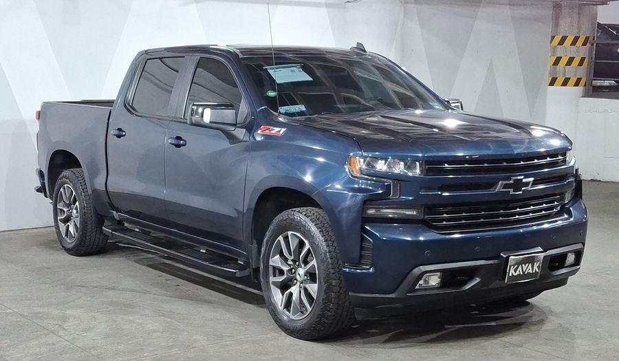 Chevrolet Cheyenne 5.3 CHEYENNE RST CREW CAB B 4WD Pickup 2021