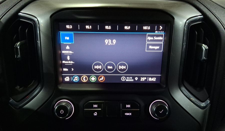 Chevrolet Cheyenne 5.3 CHEYENNE RST CREW CAB B 4WD Pickup 2021