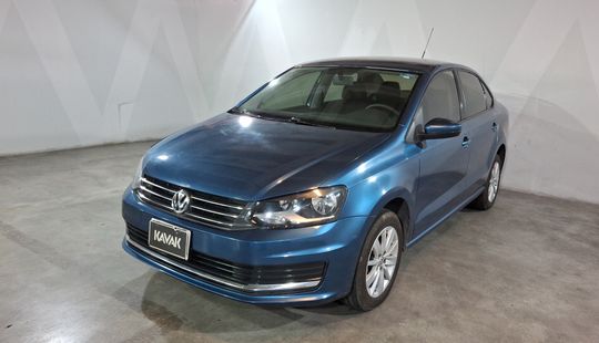 Volkswagen • Vento