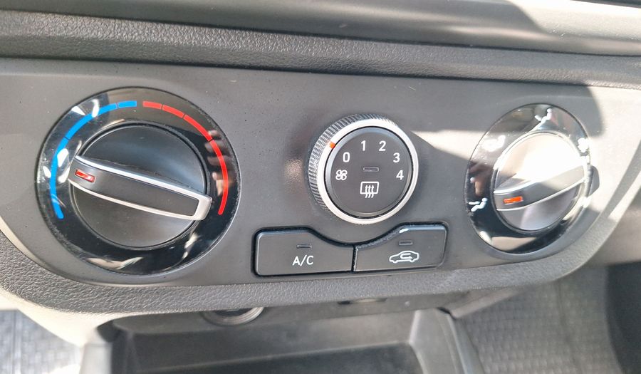 Hyundai Grand I10 1.2 PLUS Hatchback 2023