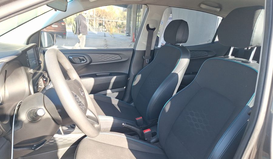 Hyundai Grand I10 1.2 PLUS Hatchback 2023