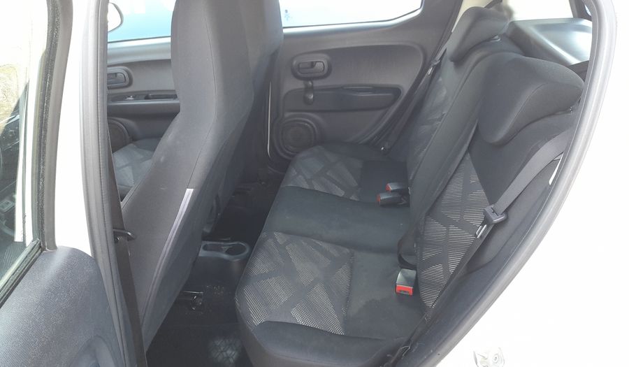 Fiat Mobi 1.0 EASY Hatchback 2017