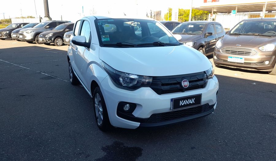 Fiat Mobi 1.0 EASY Hatchback 2017