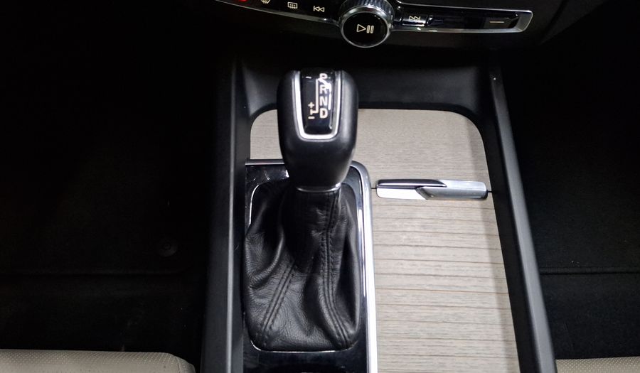 Volvo Xc60 2.0 INSCRIPTION T6 AUTO AWD Suv 2019