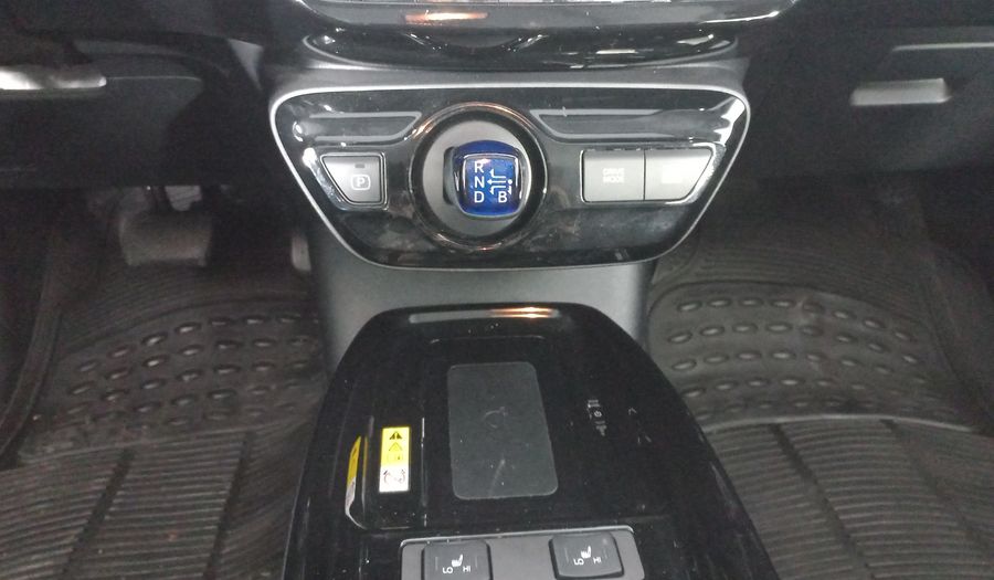 Toyota Prius 1.8 HYBRID PREMIUM SR Hatchback 2019
