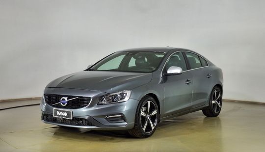 Volvo • S60