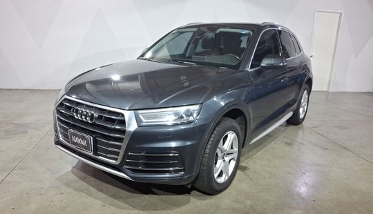 Audi • Q5