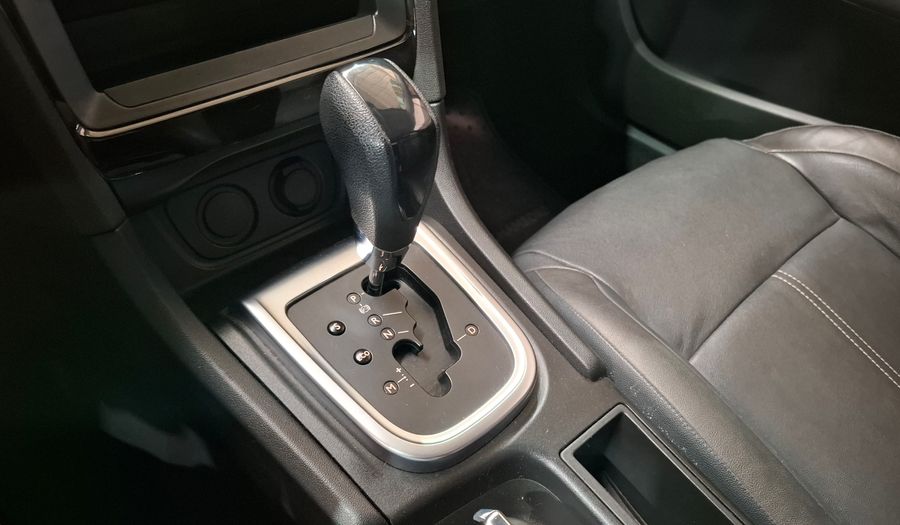 Citroen C4 Lounge 1.6 THP SHINE AT AM19 Sedan 2018