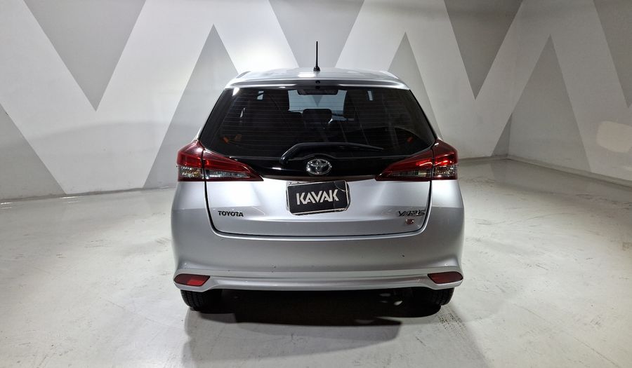 Toyota Yaris 1.5 S CVT Hatchback 2022