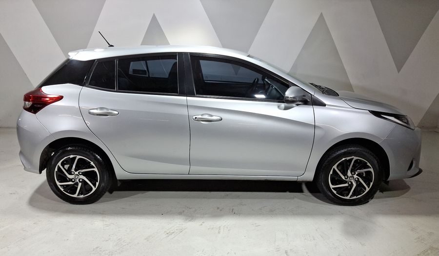 Toyota Yaris 1.5 S CVT Hatchback 2022