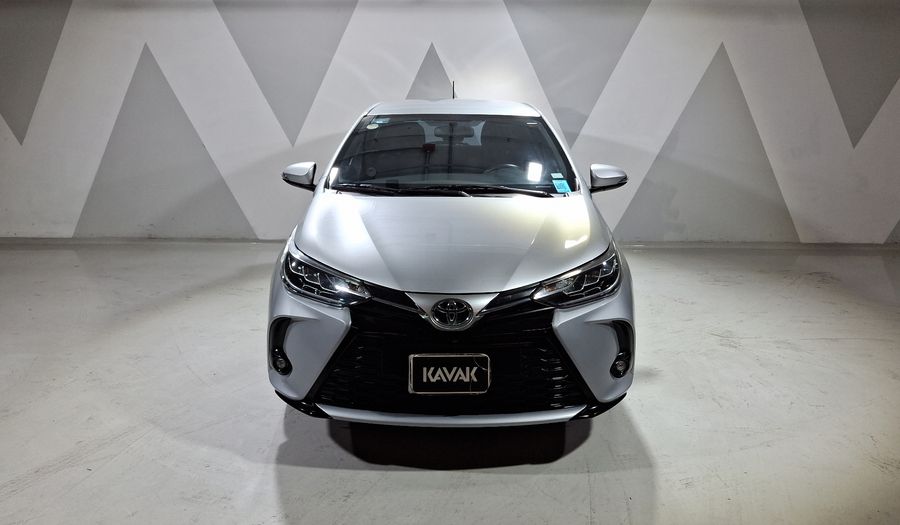 Toyota Yaris 1.5 S CVT Hatchback 2022
