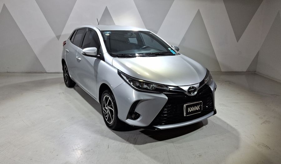 Toyota Yaris 1.5 S CVT Hatchback 2022