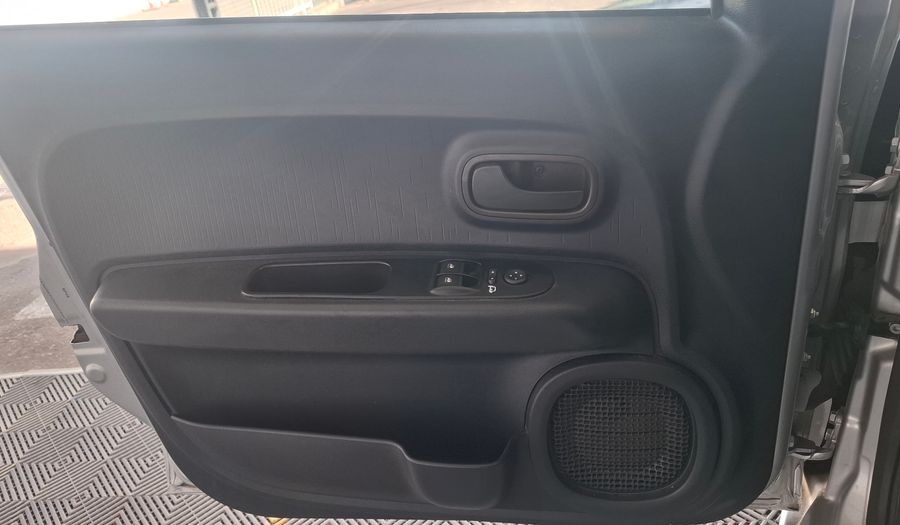Fiat Mobi 1.0 WAY Hatchback 2017