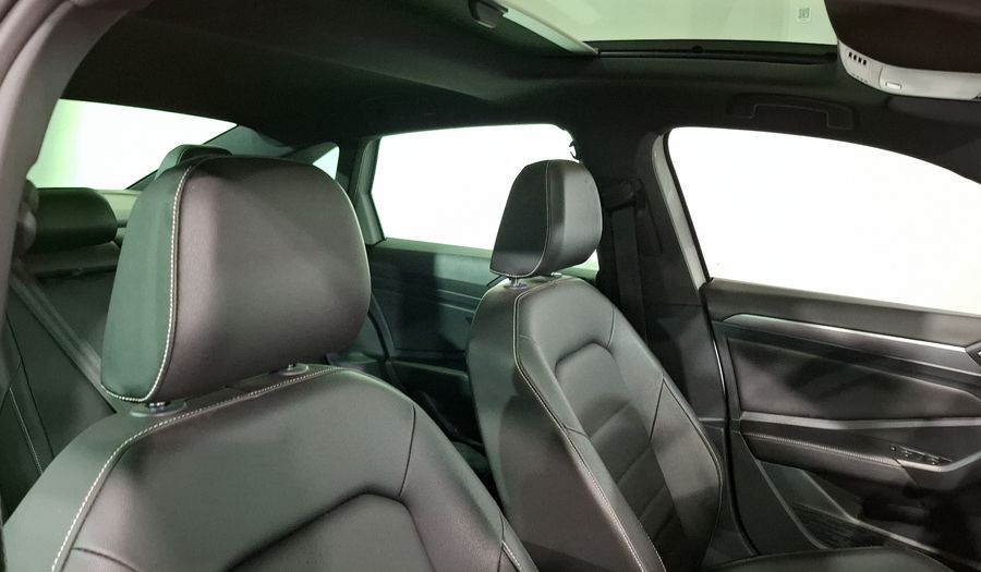 Volkswagen Jetta 1.4 SPORTLINE AUTO Sedan 2023