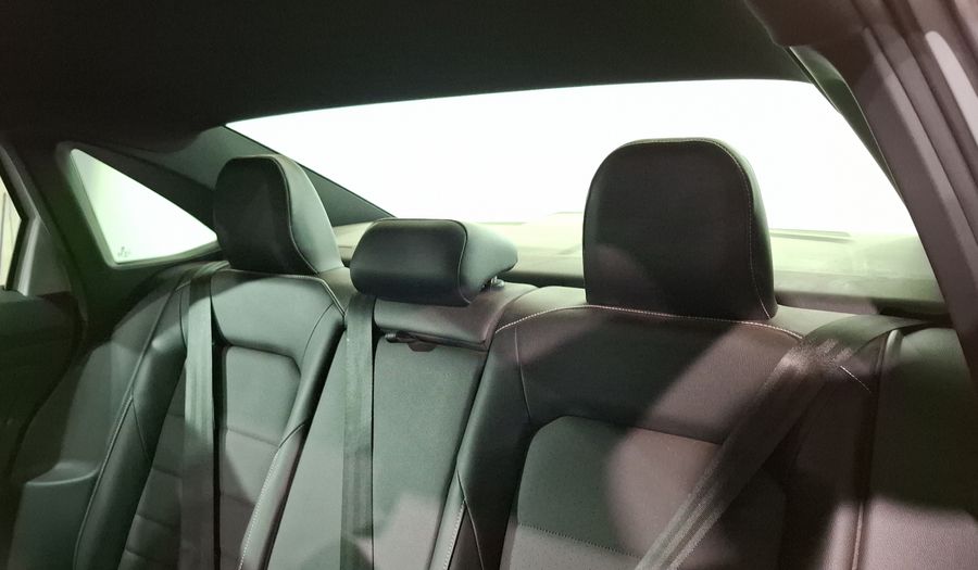 Volkswagen Jetta 1.4 SPORTLINE AUTO Sedan 2023