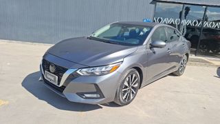 Nissan • Sentra