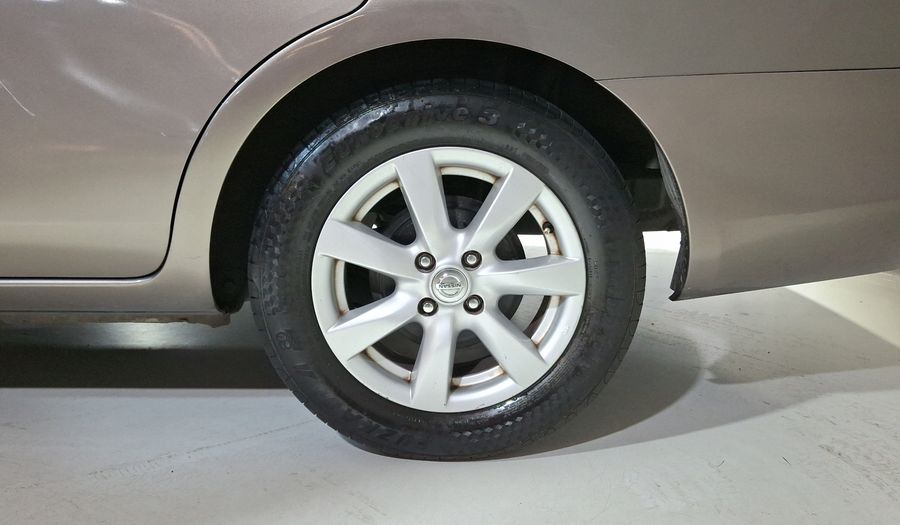 Nissan Versa 1.6 ADVANCE TA AC Sedan 2013