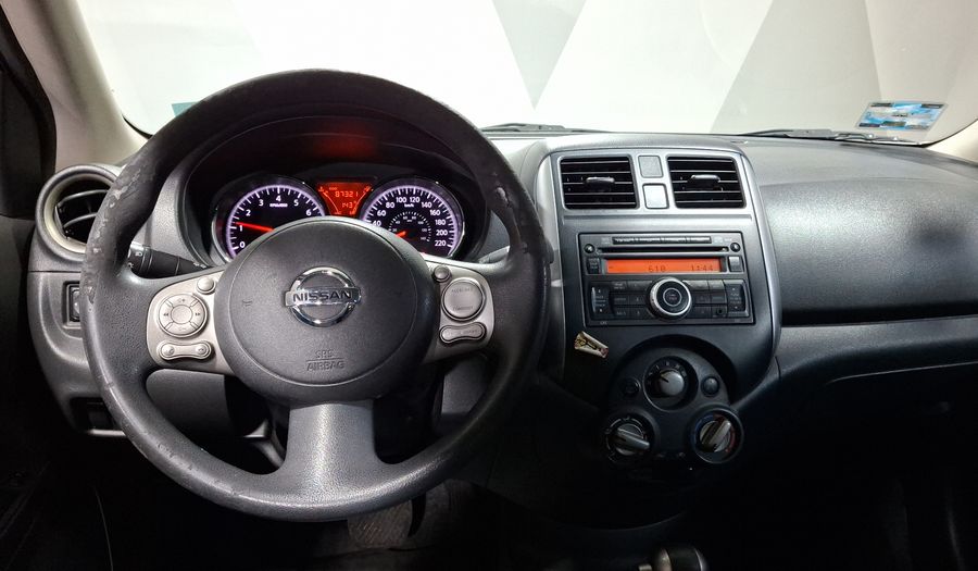 Nissan Versa 1.6 ADVANCE TA AC Sedan 2013