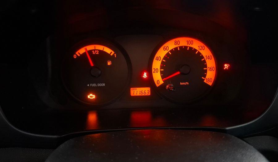 Kia Picanto 1.1 EX AT Hatchback 2011