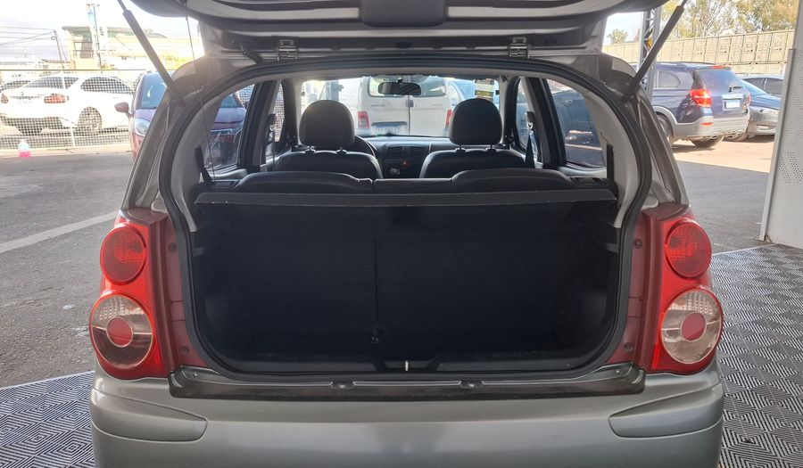 Kia Picanto 1.1 EX AT Hatchback 2011