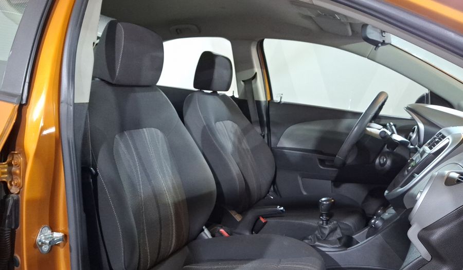 Chevrolet Sonic 1.6 MT D LT Sedan 2017