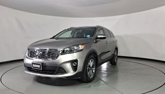 Kia • Sorento