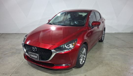 Mazda • Mazda 2
