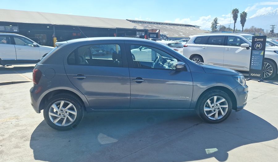 Volkswagen Gol 1.6 AUTO HIGHLINE Hatchback 2020