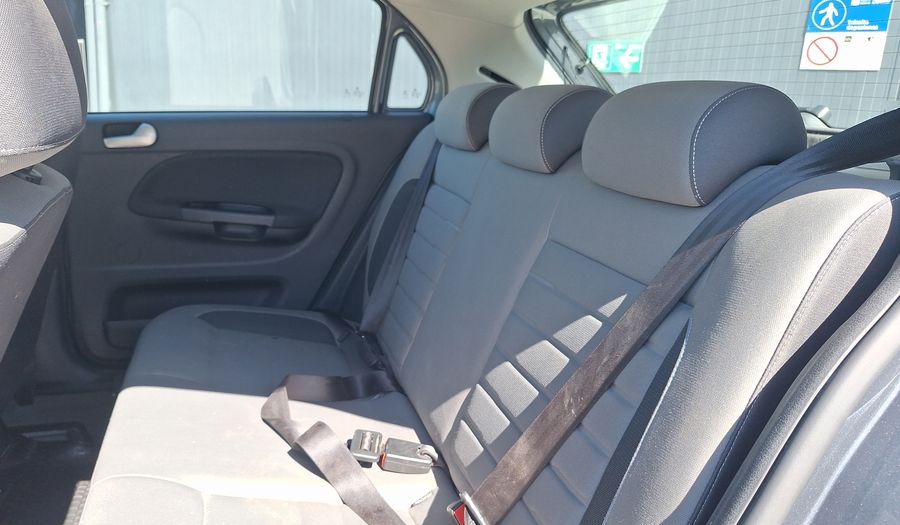 Volkswagen Gol 1.6 AUTO HIGHLINE Hatchback 2020