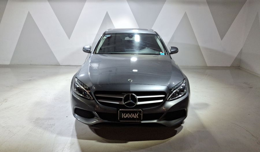 Mercedes Benz Clase C 2.0 200 EXCLUSIVE AUTO Sedan 2018