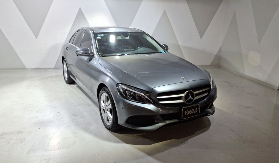 Mercedes Benz Clase C 2.0 200 EXCLUSIVE AUTO Sedan 2018