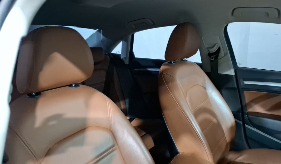 Audi A3 1.4 TFSI AMBIENTE S TRONIC Sedan 2015