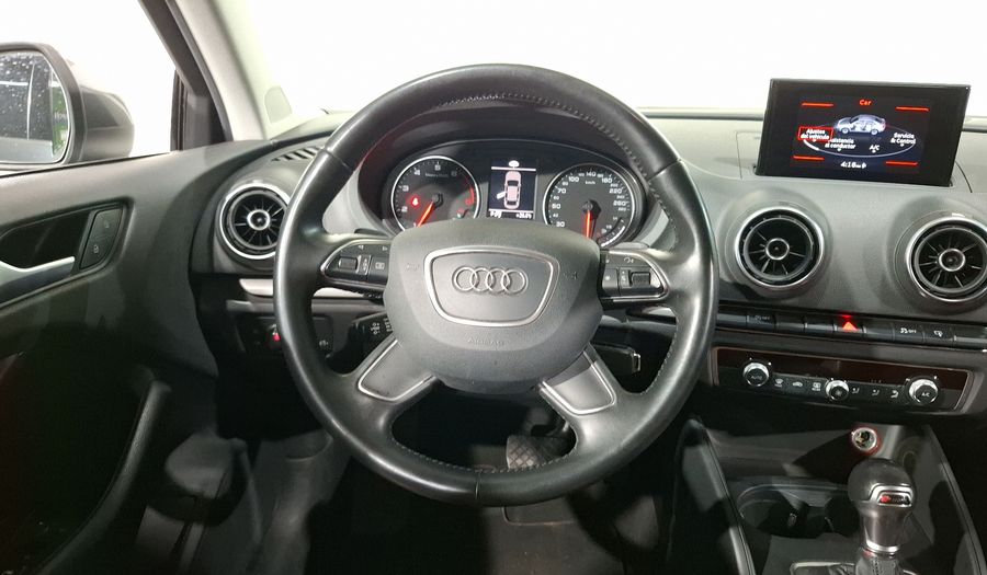 Audi A3 1.4 TFSI AMBIENTE S TRONIC Sedan 2015