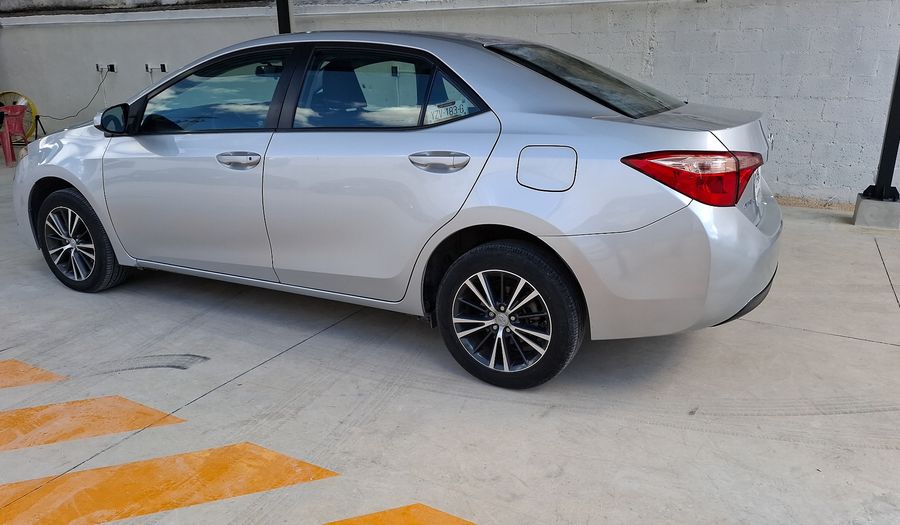 Toyota Corolla 1.8 LE CVT Sedan 2017
