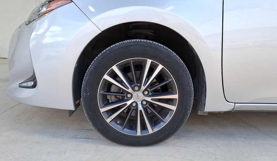 Toyota Corolla 1.8 LE CVT Sedan 2017