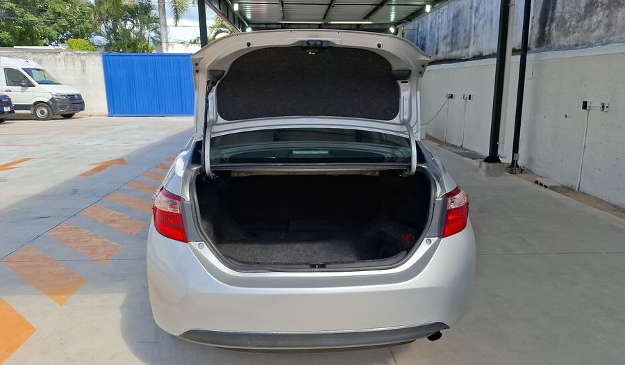 Toyota Corolla 1.8 LE CVT Sedan 2017