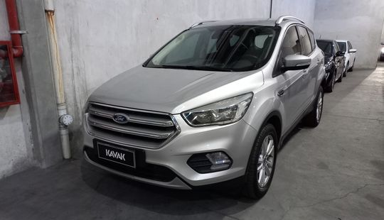 Ford • Kuga