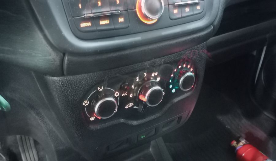 Renault Kangoo 1.6 CONFORT 5A Van 2023