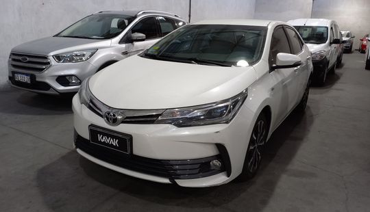 Toyota • Corolla