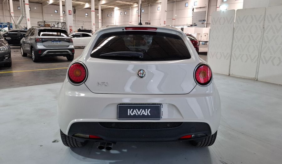 Alfa Romeo Mito 1.4T 170HP M.AIR S/S QUADRIF.VERDE Hatchback 2016