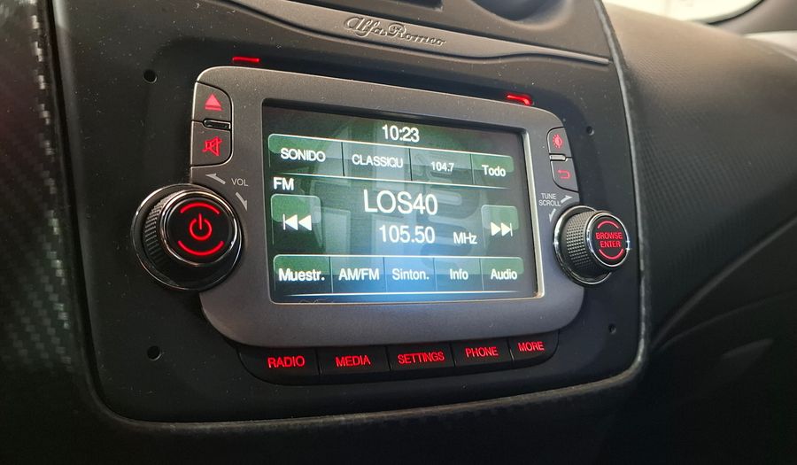 Alfa Romeo Mito 1.4T 170HP M.AIR S/S QUADRIF.VERDE Hatchback 2016