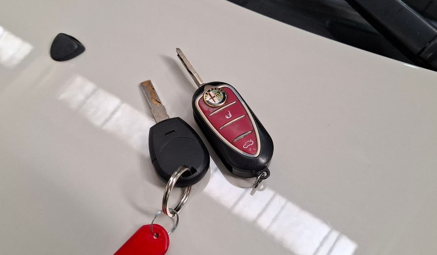 Alfa Romeo Mito 1.4T 170HP M.AIR S/S QUADRIF.VERDE Hatchback 2016