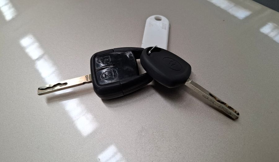 Chevrolet Agile 1.4 8V LT Hatchback 2012