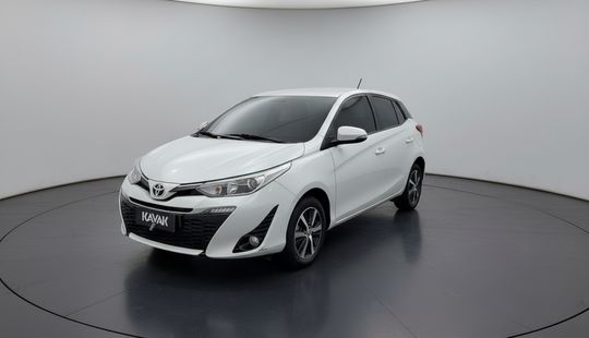 Toyota • Yaris
