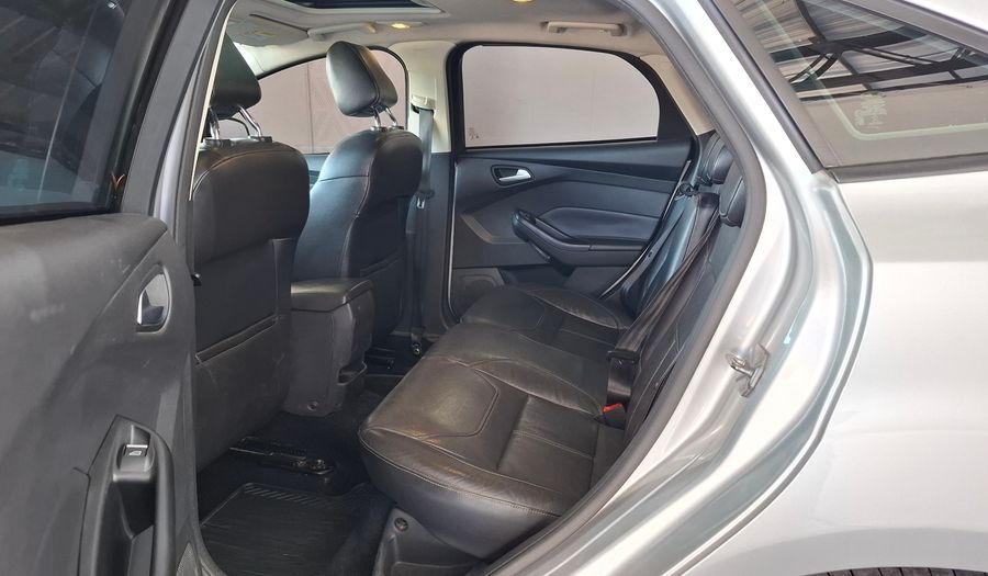 Ford Focus Iii 2.0 SE PLUS AT Sedan 2017