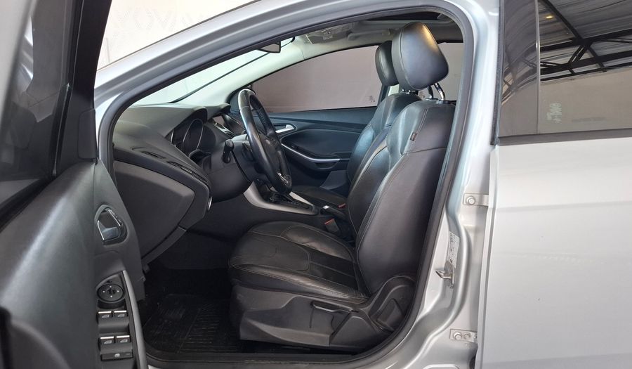 Ford Focus Iii 2.0 SE PLUS AT Sedan 2017