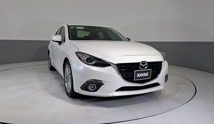 Mazda 3 2.5 SEDÁN S GT TA Sedan 2015