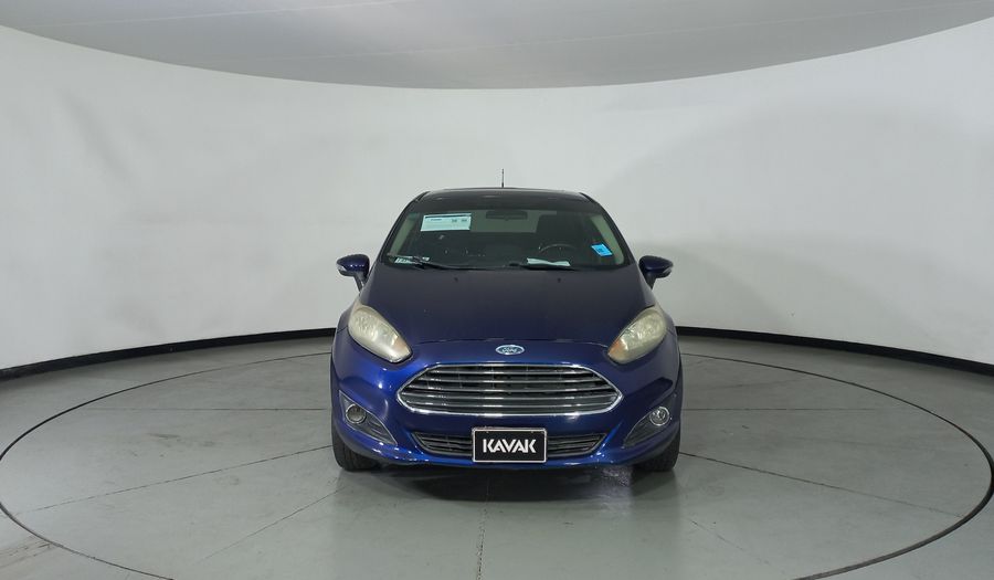 Ford Fiesta 1.6 SE MT Hatchback 2016